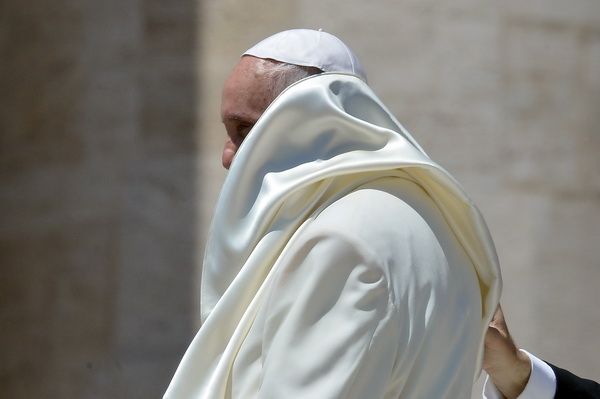 Papa Francisc A Recunoscut Coruptia Si Existenta Unui Grup De Lobby Gay