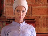 Natasha Klauss joacă cel mai greu rol din cariera ei - o schizofrenică