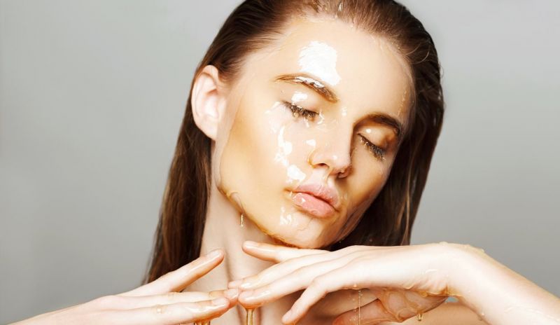 Masajul cu miere te scapa de celulita in mai putin de 15 sedinte