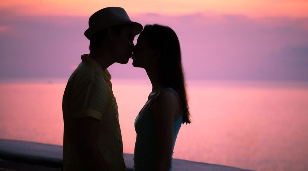 15 lucruri pe care nu le stiai despre SARUT