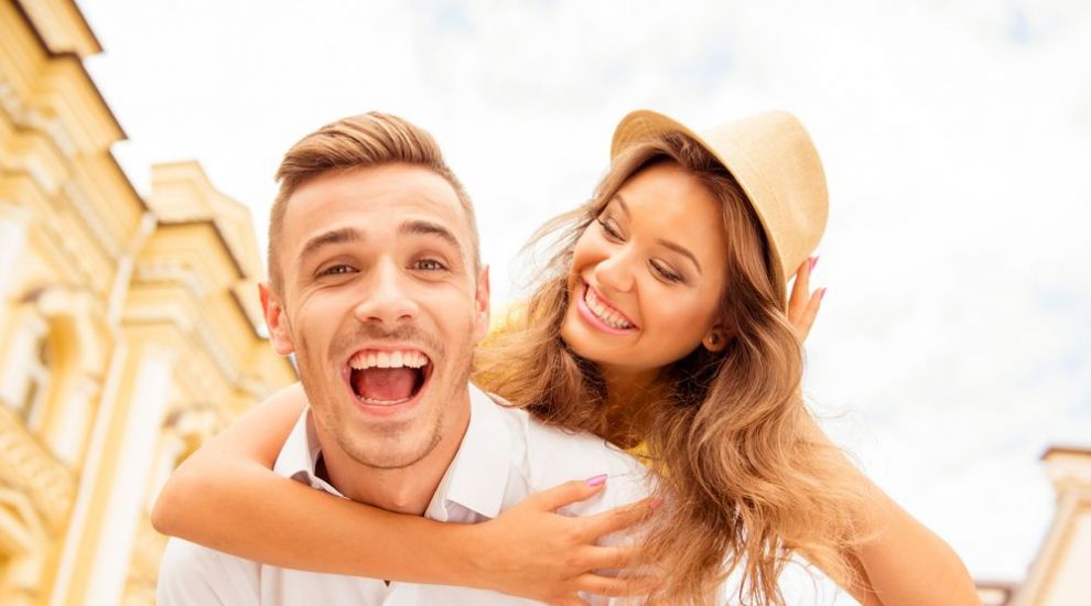 Semne ca va potriviti si sunteti facuti unul pentru celalalt. Cum sa iti dai seama ca merita sa-l pastrezi :) Semne ca va potriviti si sunteti facuti unul pentru celalalt. Cum sa iti dai seama ca merita sa-l pastrezi :)