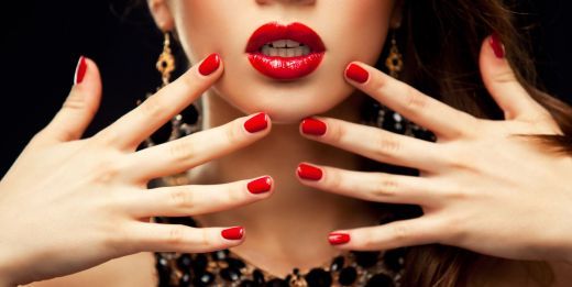 Trucuri pentru o manichiura perfecta in functie de forma unghiilor Trucuri pentru o manichiura perfecta in functie de forma unghiilor