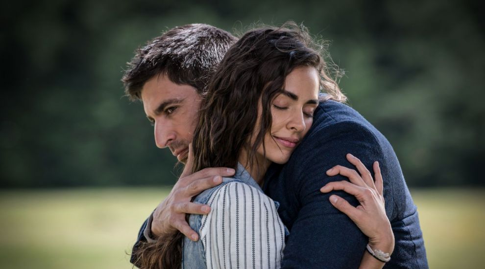 Poți să dai ochii cu trecutul? Fără privirea ta , premiera duminică, 15 iulie