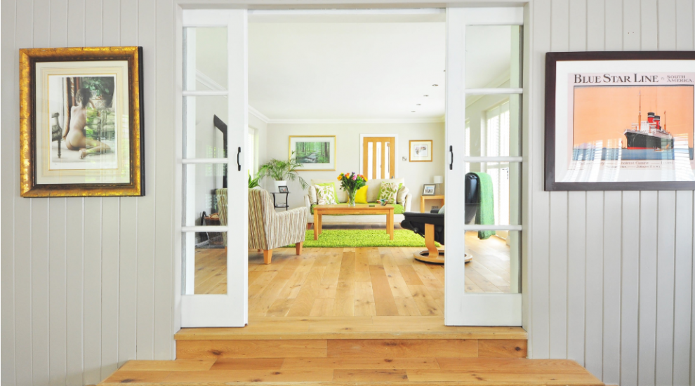 (P) Amenajarea moderna a livingului. Ce sa folosesti in locul clasicelor fotolii sau scaun