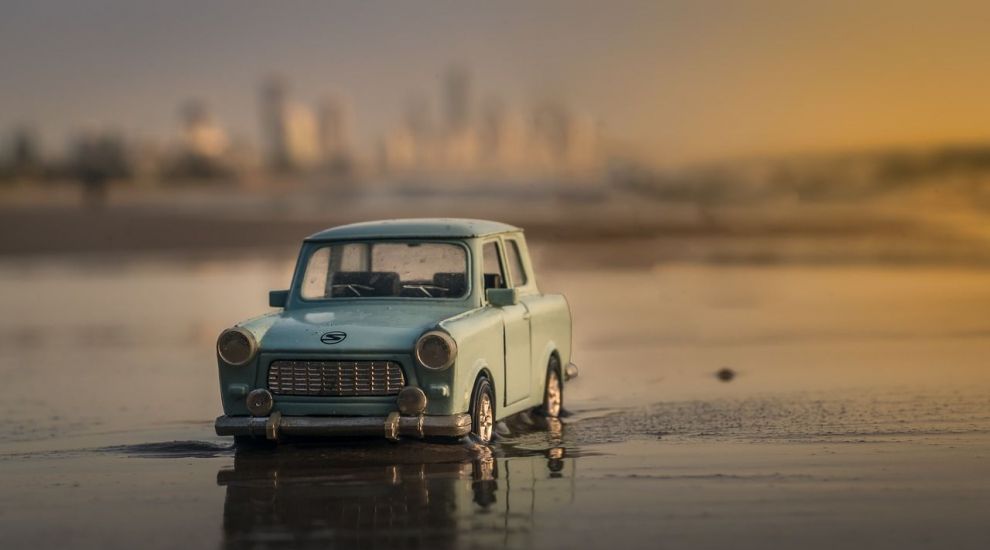 (P) Cinci avantaje ale masinilor achizitionate la mana a doua