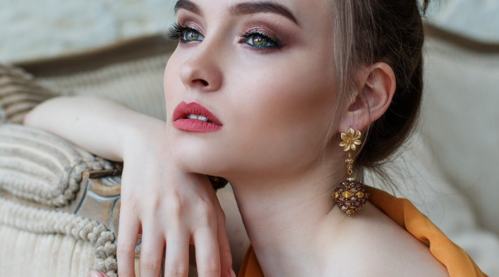 (P) Mic ghid de alegere a cerceilor: ce accesoriu alegi, în funcție de ocazia cu care îi vei purta?