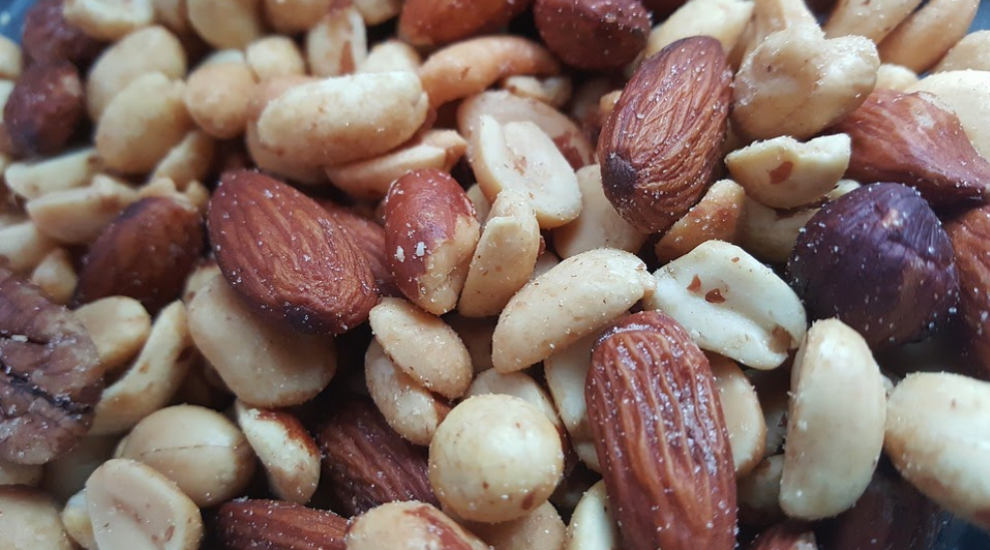 (P) Magneziu: Beneficii, Deficienţe, Surse și Riscuri (P) Magneziu: Beneficii, Deficienţe, Surse și Riscuri