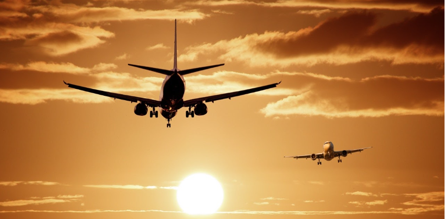(P) 4 metode eficiente prin care să-ți învingi teama de avion (P) 4 metode eficiente prin care să-ți învingi teama de avion