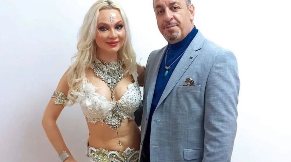 Concurenții Mâncare pe care nu încetează să surprindă invitații! Când l-am văzut în costum de sultan, am rămas blocată Concurenții Mâncare pe care nu încetează să surprindă invitații! Când l-am văzut în costum de sultan, am rămas blocată