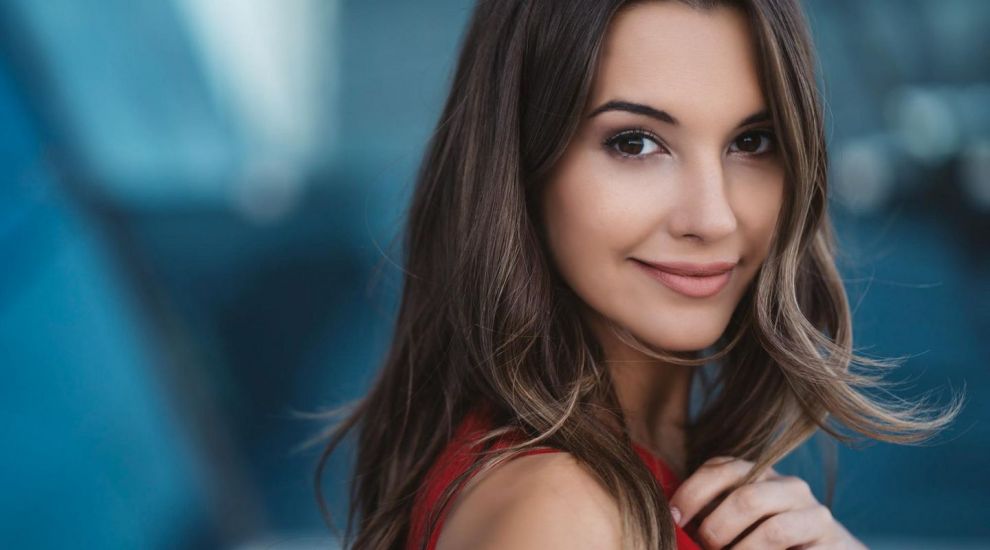 Leyla Lydia Tugutlu, Pelin din Dulce răzbunare , este însărcinată