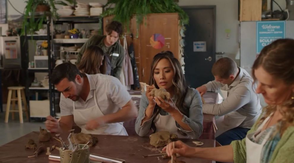 Seara romantică de duminică este rezervată pentru Suflete pictate