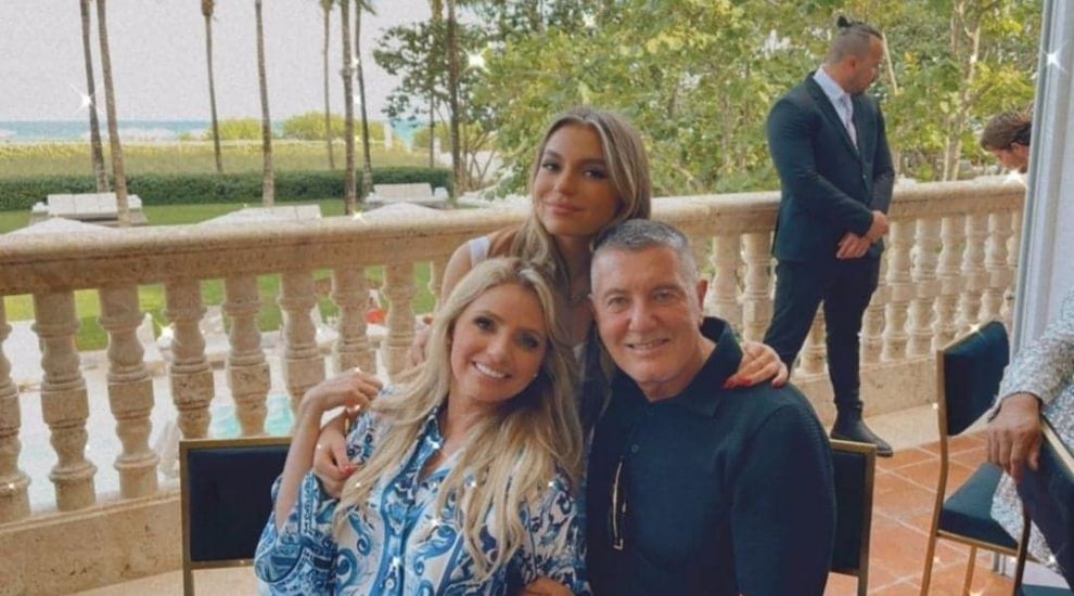 După o lungă absență, Angelica Rivera și-a făcut apariția la un eveniment fashion alături de fiica ei, Sofia Castro