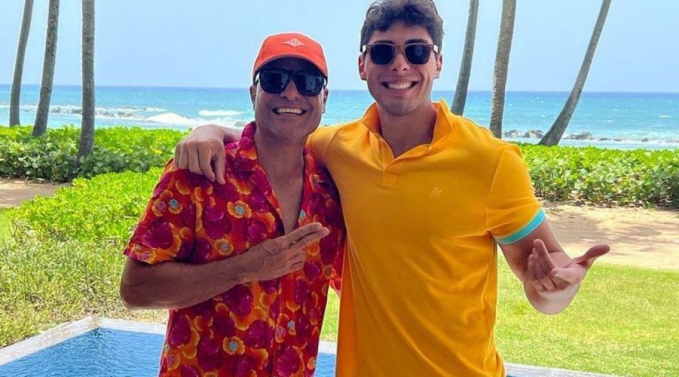 Vi-l amintiți pe Chayanne? Faceți cunoștință cu fiul lui, Lorenzo