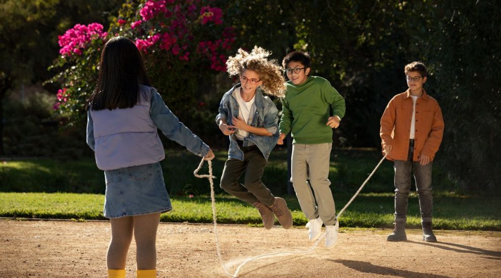 (P) Miopia ndash; un viciu de vedere ce nu trebuie neglijat