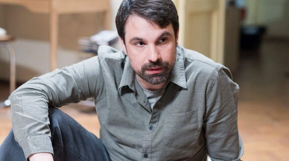 Alexandru Papadopol revine pe micile ecrane într-un serial de comedie