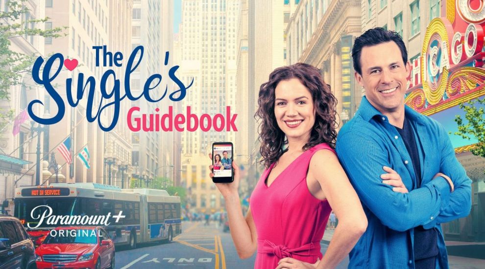 Singură? Mai bine nu , își spune Molly