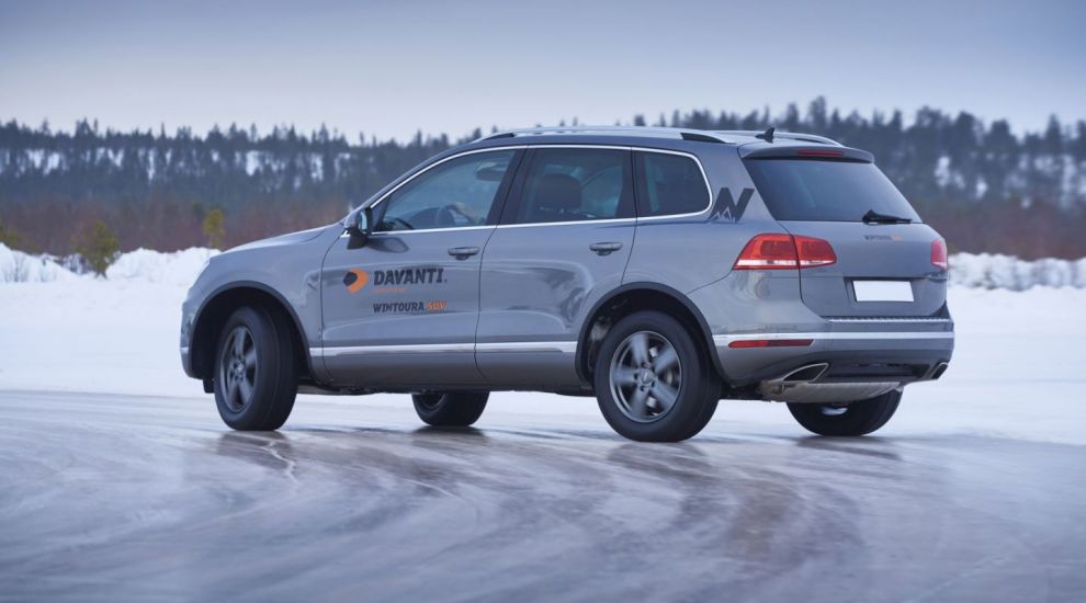 (P) De ce sunt de preferat anvelopele de iarnă în locul celor all-season?