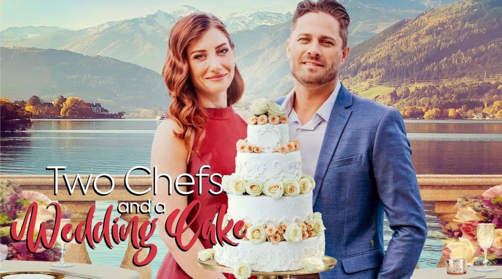 Doi chefi și un tort de nuntă