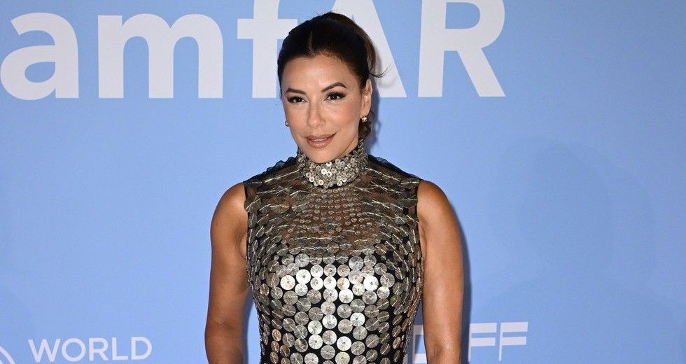Eva Longoria, ca o sirenă la Gala AmfAR de de la Veneția