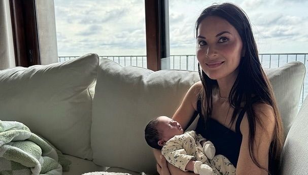 O actriță de la Hollywood are cancer la sân, dar tocmai i s-a născut al doilea copil