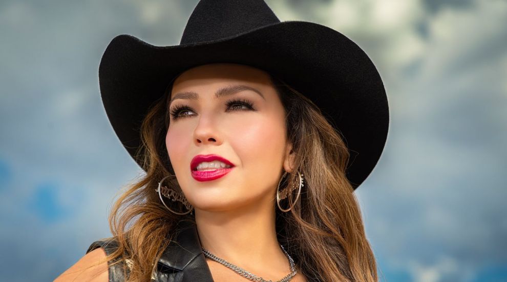 Din secția de terapie intensivă, Thalia imploră Divinitatea s-o ajute