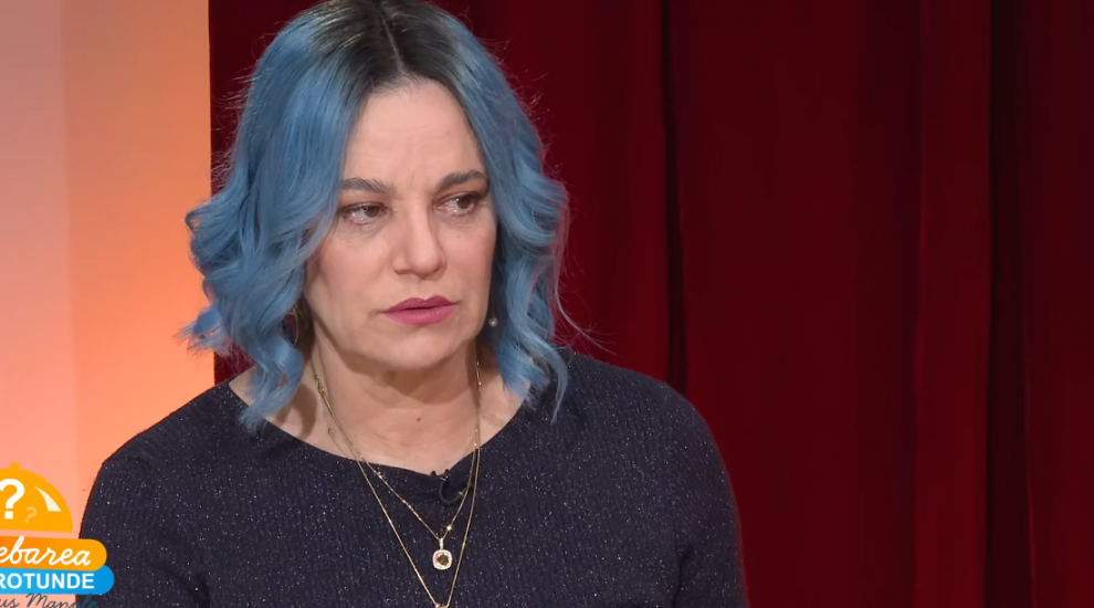 Maia Morgenstern: Rămân cu părul cărunt. Îl las cărunt ca să mă întâlnesc în oglindă cu mama Maia Morgenstern: Rămân cu părul cărunt. Îl las cărunt ca să mă întâlnesc în oglindă cu mama