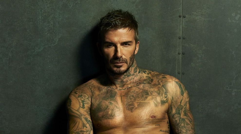 HOT! David Beckham s-a dezbrăcat complet sub duș, înnebunindu-și fanele
