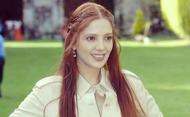 Îngrijorare pentru Adela Noriega! Retrasă de ani buni din showbiz, se crede că ar fi murit