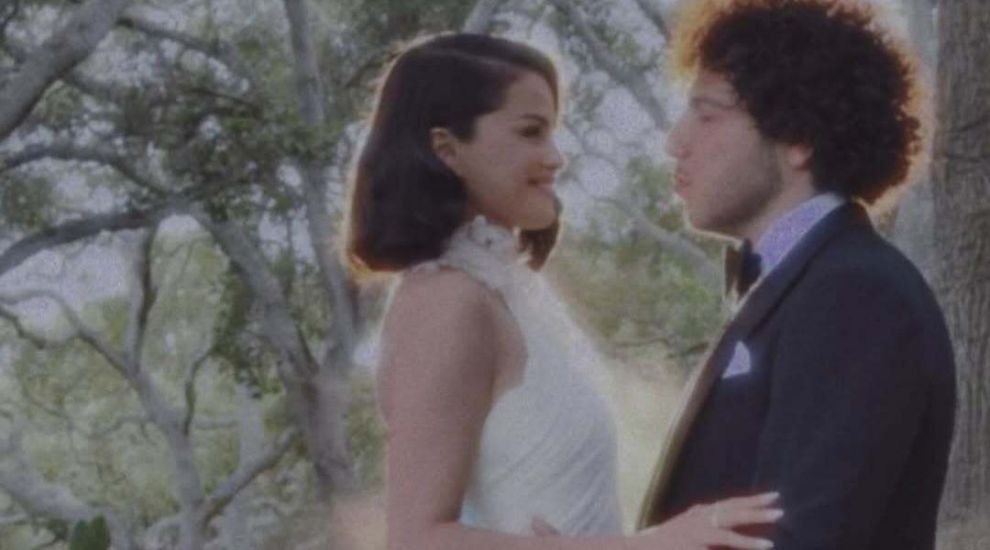 Selena Gomez i-a spus DA lui Benny Blanco într-un cadru de vis în California