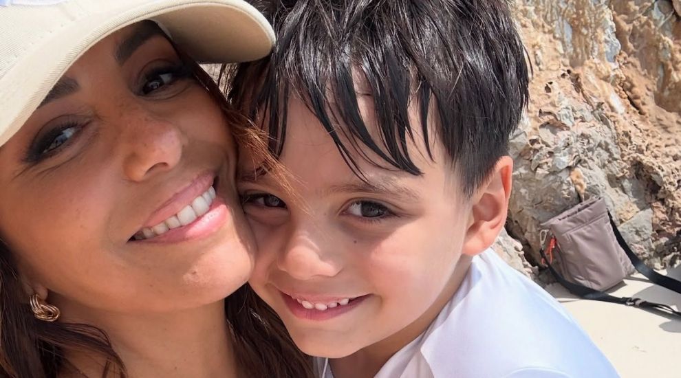 Nu e t&acirc;rziu să devii mamă după 40 de ani! Eva Longoria explică de ce pentru ea a fost cel mai bine așa