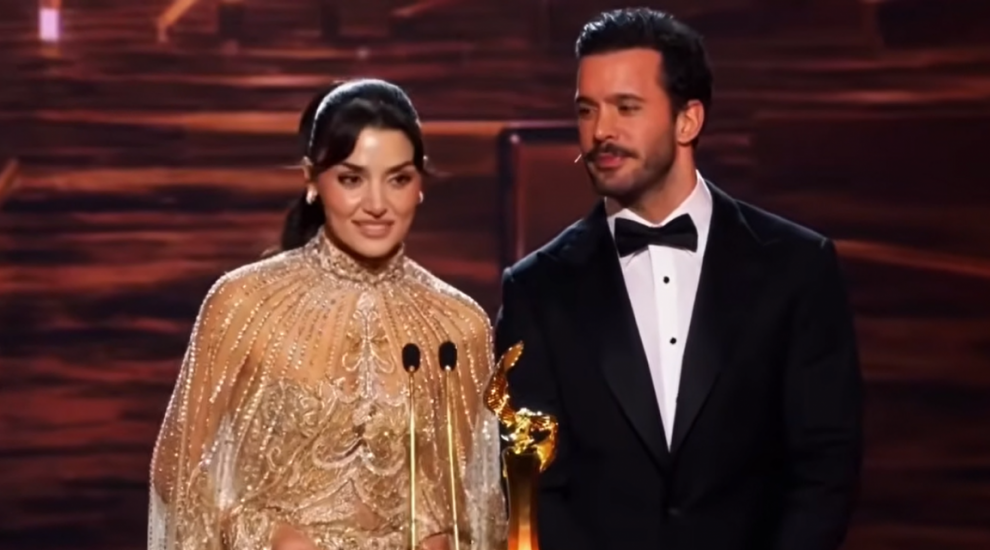 Hande Er&ccedil;el și Barış Ardu&ccedil;, moment viral la Joy Awards 2026