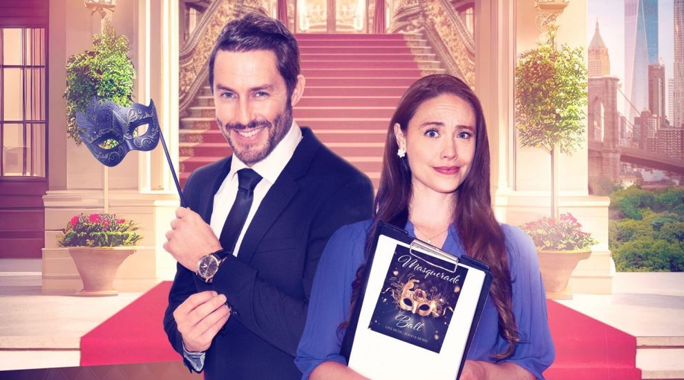 Orice fată se visează prințesă, dar cum ar fi să ajungă asistentă regală?