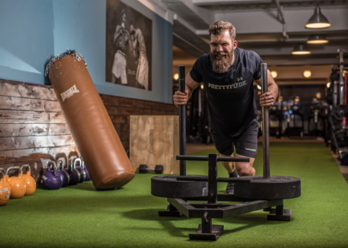 (P) Cum ne îmbrăcăm corect pentru antrenamentele de fitness
