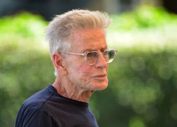 Calvin Klein, apariție rară în public. Cum a fost surprins celebrul designer într-o zi obișnuită
