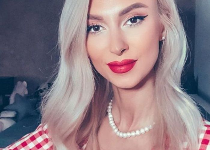Fotografiile de la mare care o dau de gol! Cât de bine s-a simțit Andreea Bălan alături de noul iubit