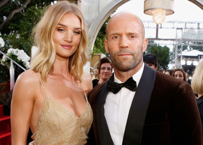 Rosie Huntington-Whiteley, ipostaze seducătoare pentru o ședință foto. Cât de bine arată partenera lui Jason Statham