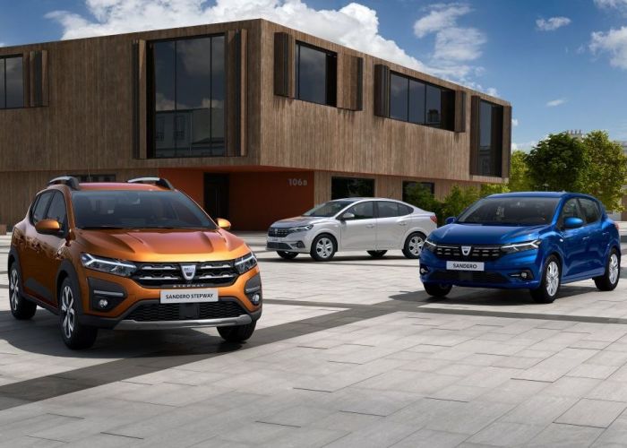 Primele poze cu noile Dacia Logan, Dacia Sandero și Dacia Sandero Stepway