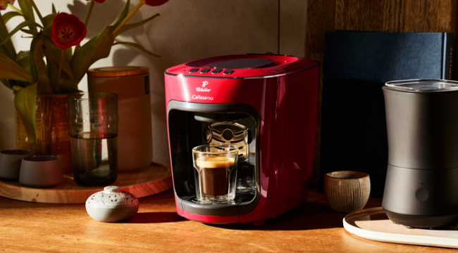 Vrei cafea aromată la tine acasă? Iată cum câștigi un espressor Tchibo Cafissimo easy!