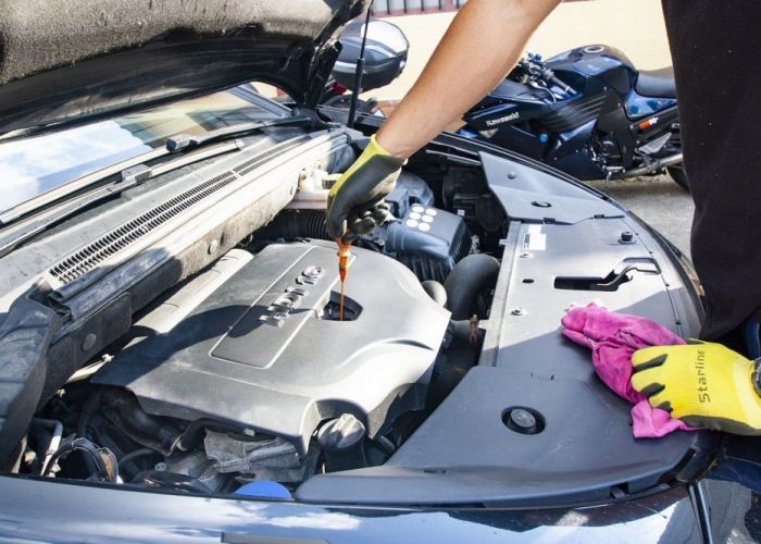 (P) 4 semne ca a venit momentul pentru o vizită la service