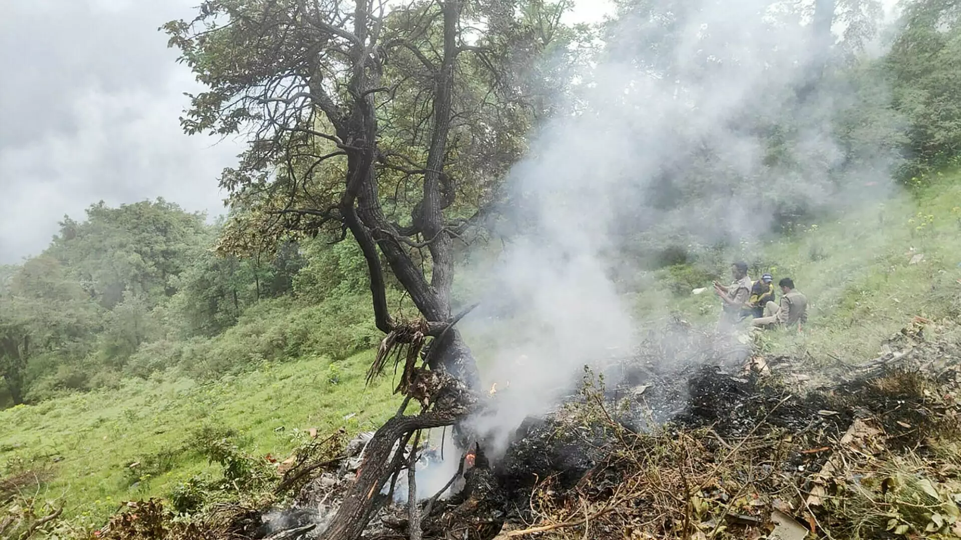 Un nou accident aviatic &icirc;n India. Cel puțin șapte persoane au murit după ce un elicopter s-a prăbușit