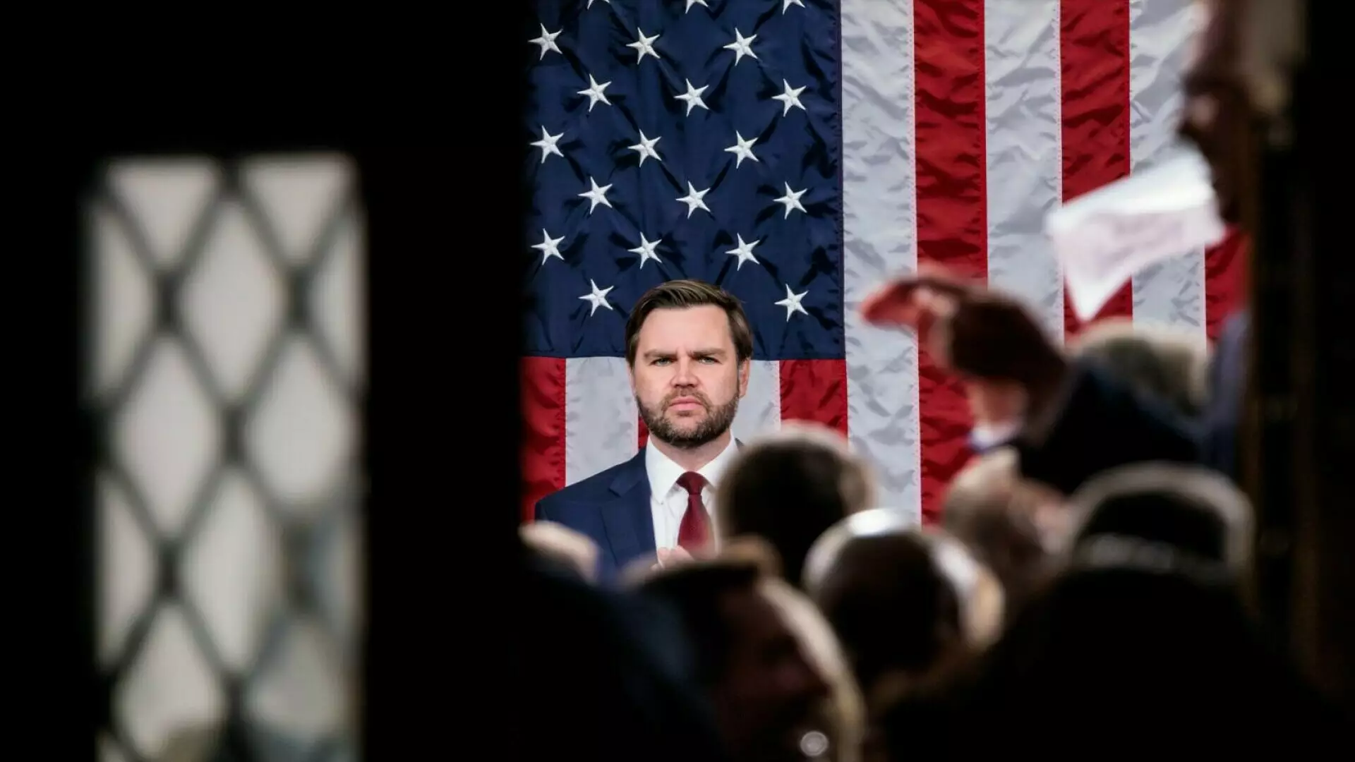 J.D. Vance: &bdquo;Europenii trebuie să-şi asume cea mai mare parte a poverii pentru securitatea Ucrainei&rdquo;
