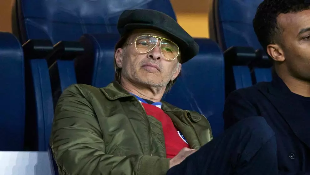 Decăderea lui &rdquo;Brad Pitt de Franța&rdquo;. Superbul actor este acum de nerecunoscut și trăiește din pensia alimentară a copiilor