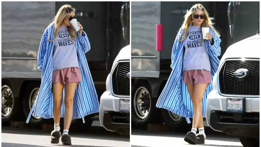 O superbă actriță de la Hollywood, de nerecunoscut! Paparazzii au surprins-o &icirc;n pijamale, halat de baie și papuci pufoși, pe stradă
