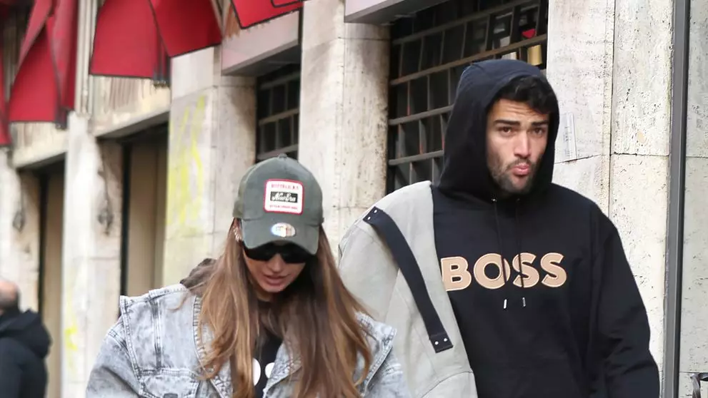 Prezentatoarea TV acuzată că are o viață intimă mult prea activă. Ar fi &bdquo;accidentat&rdquo; mai mulți sportivi cunoscuți. Reacția ei