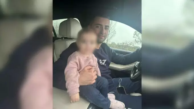 Filmul morţii Sarei, fetița de 2 ani sedată la o clinică din Capitală. Tatăl ei acuză că medicii au sunat prea t&acirc;rziu la 112