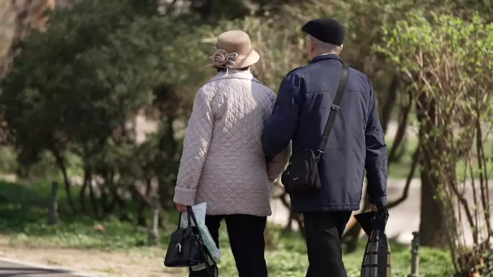 O țară a &icirc;ncasat o sumă record de la v&acirc;rstnicii fără moștenitori. Cum se explică fenomenul