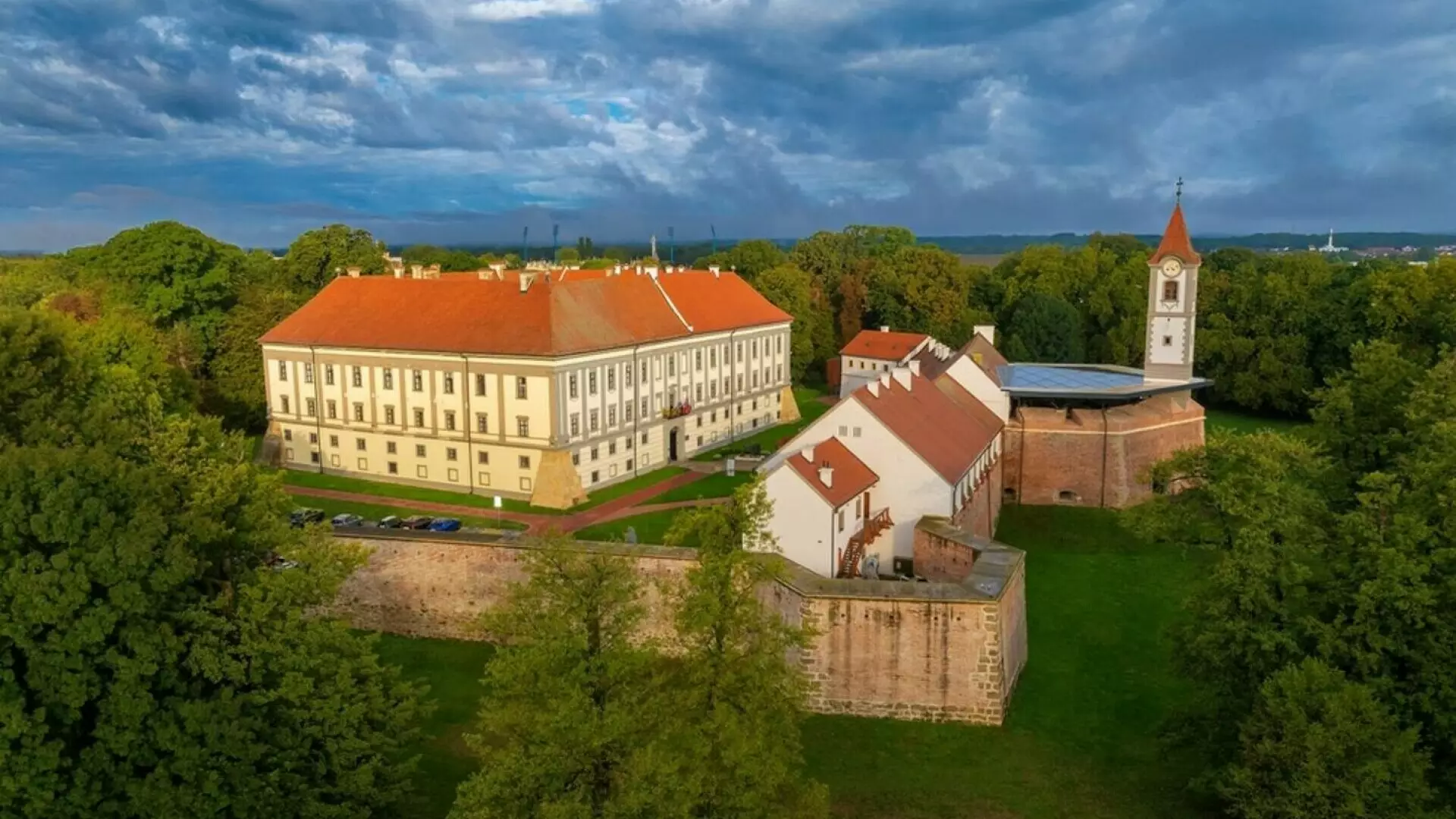 Cel mai mic oraș din lume are 100 de metri lungime și 50 de locuitori. Se află la 12 ore cu mașina de Rom&acirc;nia