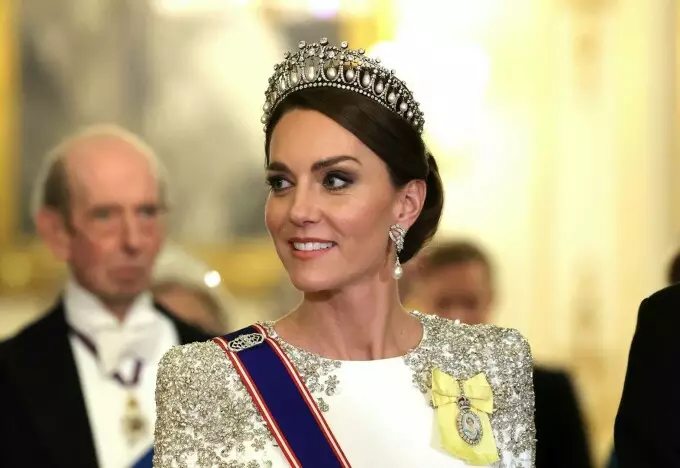 Prințesa Kate &icirc;mplinește 44 de ani. Cum a devenit una dintre cele mai respectate figuri regale. GALERIE FOTO