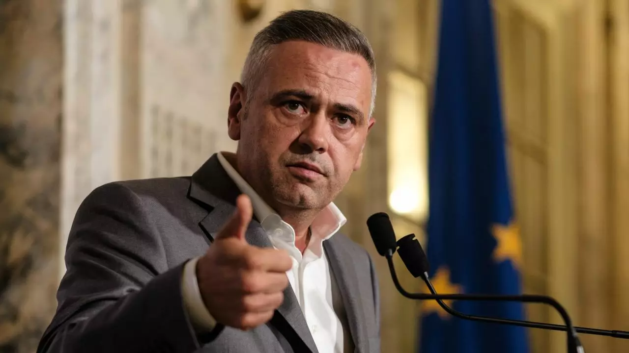 Ministrul Agriculturii: „Aproape 30% din terenul arabil din România este deținut de companii străine”