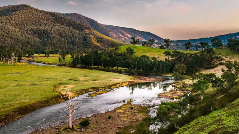 Un mic oraș este scos la vânzare – dar localnicii nu vor să plece. Costă câteva milioane de dolari